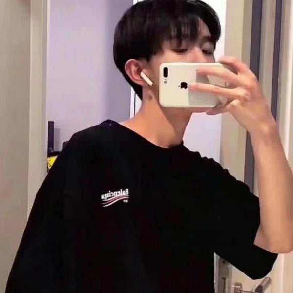 用户头像-醉倾城