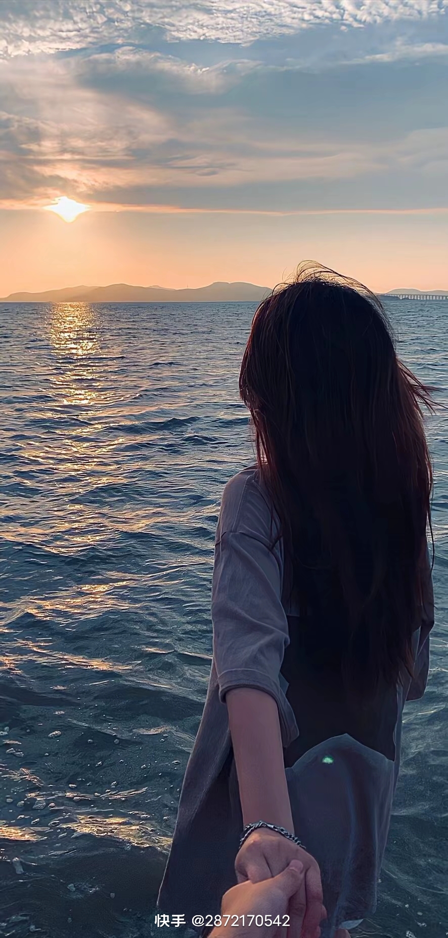 用户头像-等一场雨